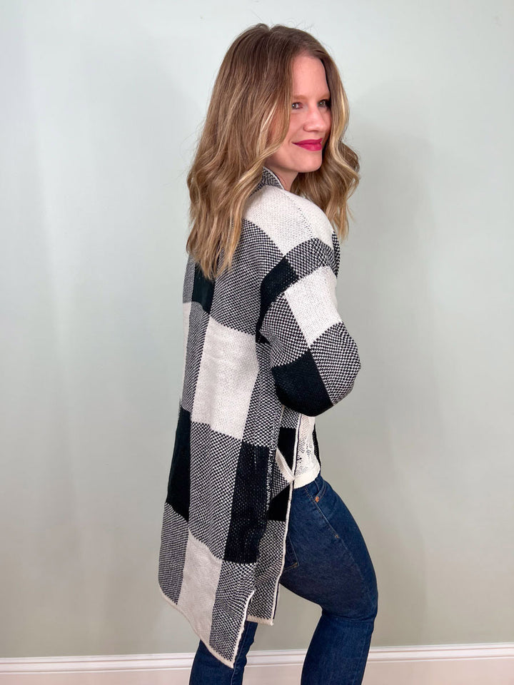 Buffalo print checkered open front cardigan oatmeal and black