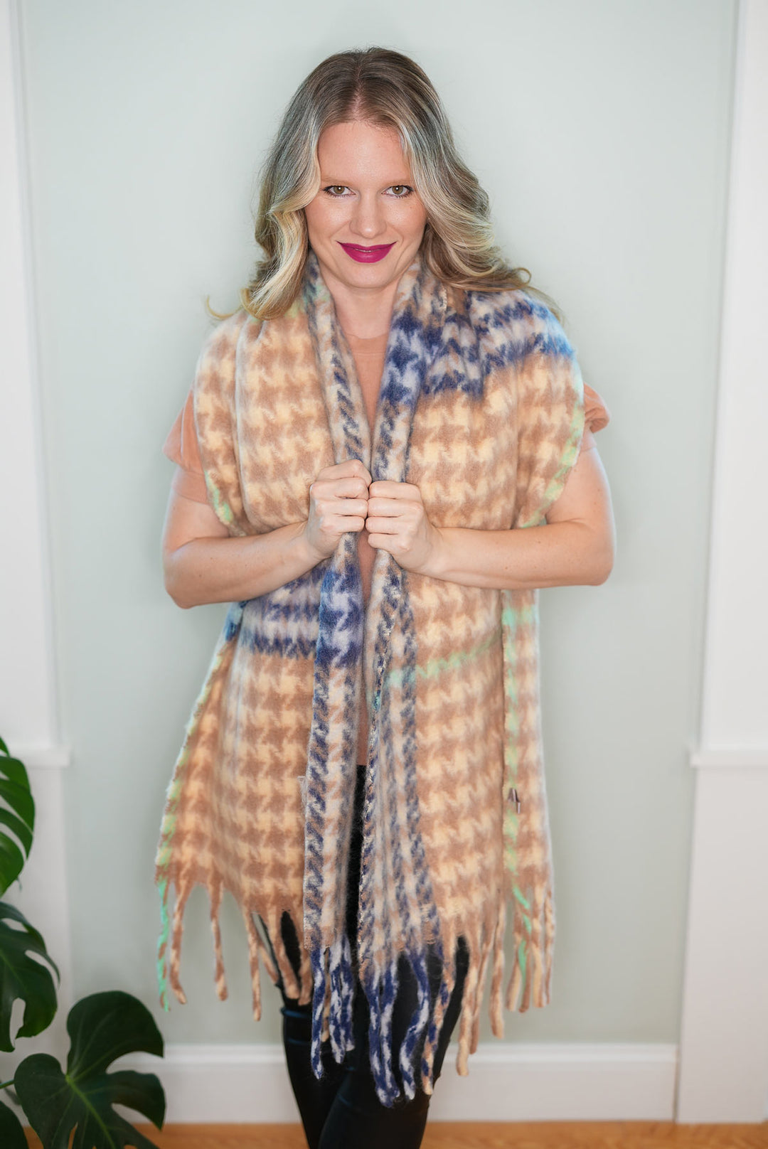 Fluffy Multicolor Houndstooth Scarf