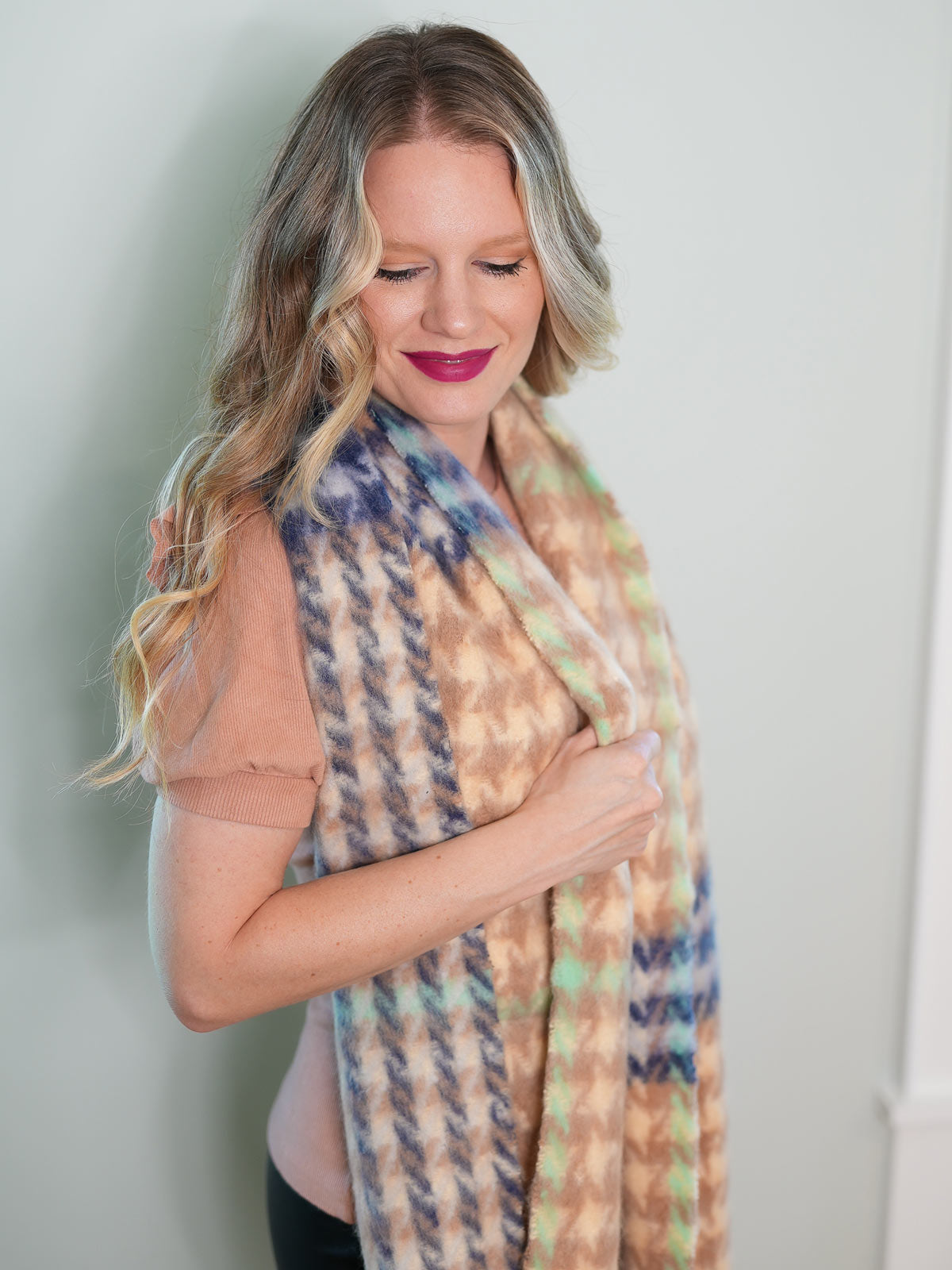 Fluffy Multicolor Houndstooth Scarf